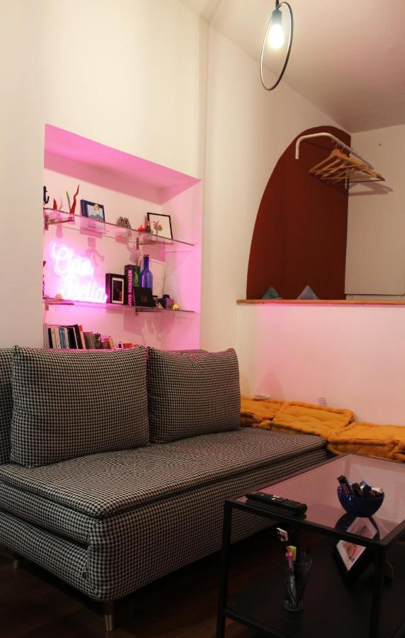 L' Altobasso - Atypical Neapolitan House Apartamento